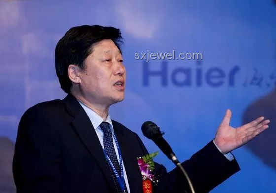 蔡瀾精神不滅：創(chuàng)新火花自火化中重生，跨界啟迪