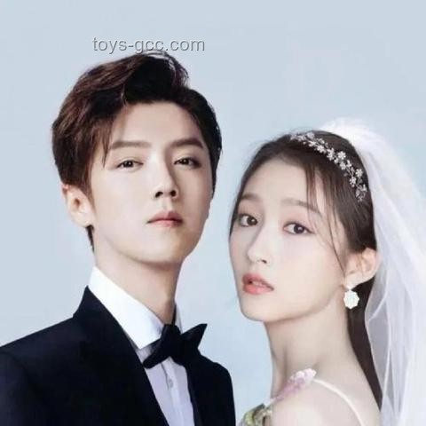 跨界新風尚：關曉彤白玉蘭大屏，鹿晗照片背后的創新啟示