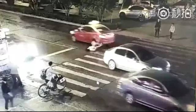 女生車禍記錄反成事故主角：觀察者的創(chuàng)新警醒