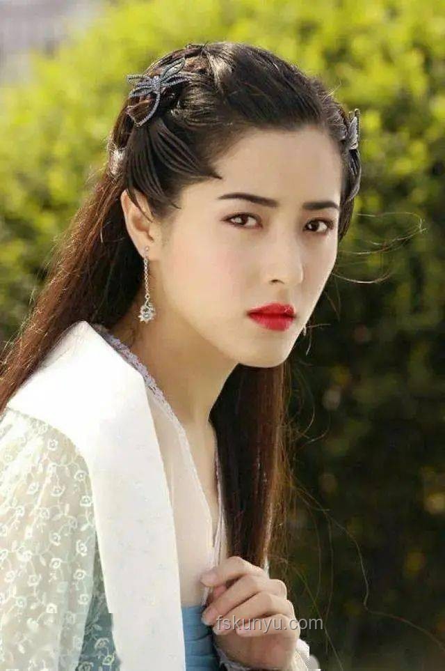 影視劇中美人的驚艷瞬間對(duì)比分析：顏值、氣質(zhì)、演技與角色契合度