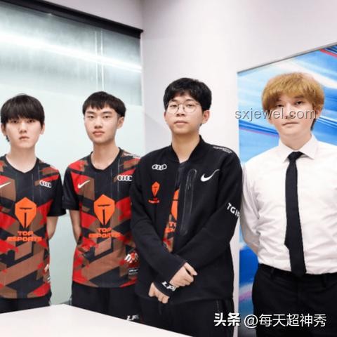 BLG橫掃G2：電競(jìng)創(chuàng)新策略下的MSI征途，跨界融合新紀(jì)元