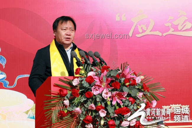 陳小江引領新疆新篇章：創新治理的跨界探索