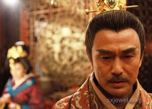 《打工皇帝養(yǎng)成記》與“理發(fā)篇”對比分析