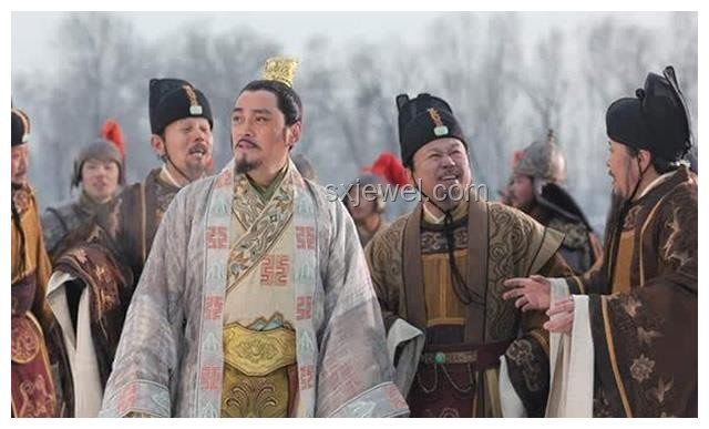 《打工皇帝養(yǎng)成記》與“理發(fā)篇”對比分析