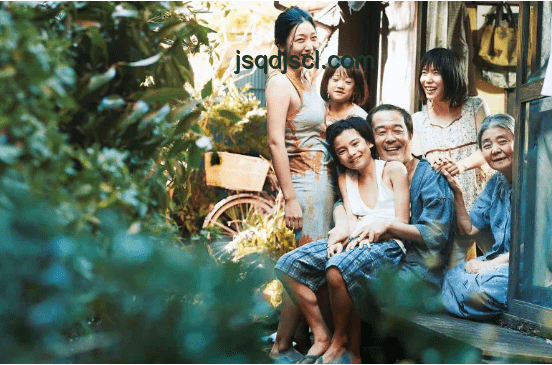 姨與姑姑的親疏關系深度解析：血緣紐帶中的微妙差異