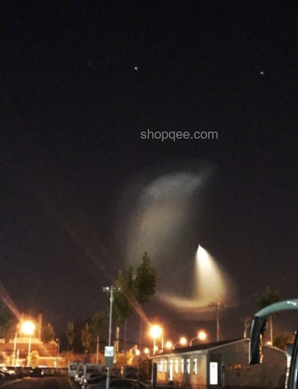 新疆阿勒泰夜空不明飛行物事件探究