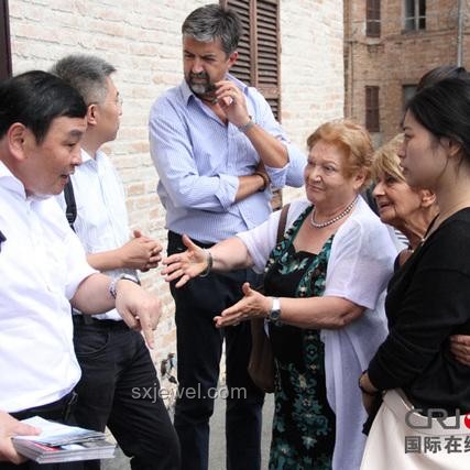 在日華人笑對地震預言：創新思維驅散恐慌迷霧