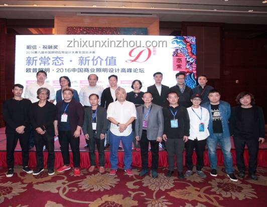 信仰之光·文化創(chuàng)新：照亮強(qiáng)國建設(shè)新航道