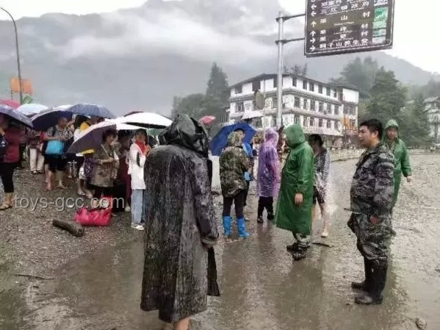 美國得克薩斯州洪災親歷：生死瞬間，共筑生命防線????