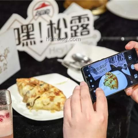 單依純《夢一場》演唱反應案例研究