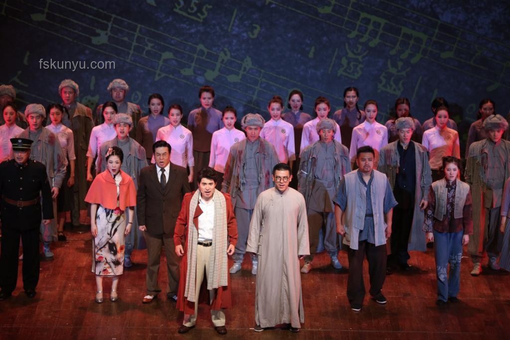 演員請(qǐng)登場(chǎng)：理解表演藝術(shù)的魅力與準(zhǔn)備