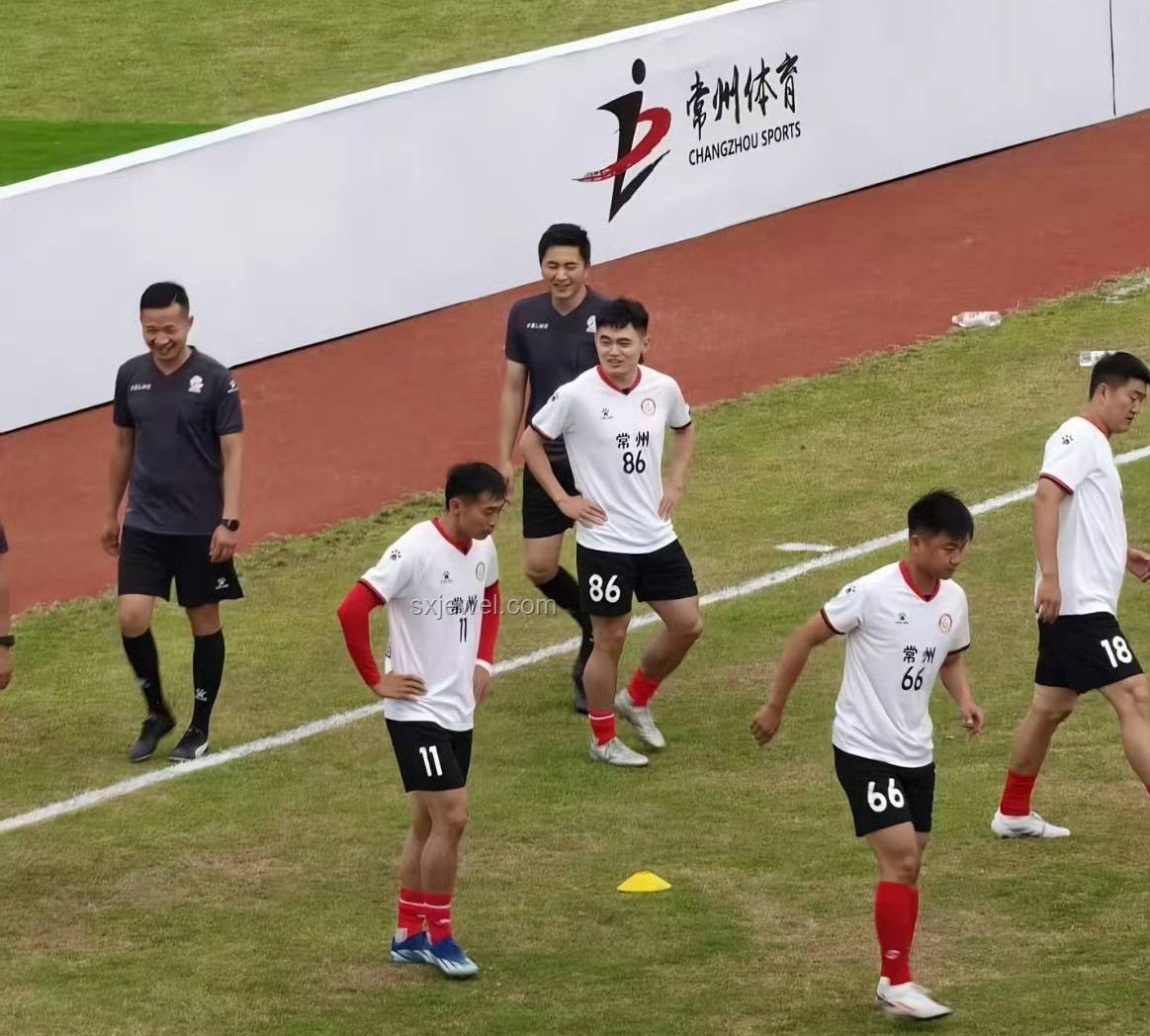 在家看蘇超現場VS現場觀賽體驗對比