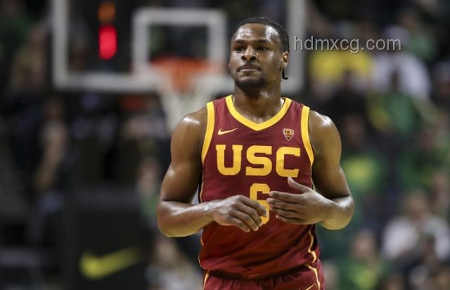 楊瀚森參加亞洲杯的利弊分析：對NBA生涯的影響