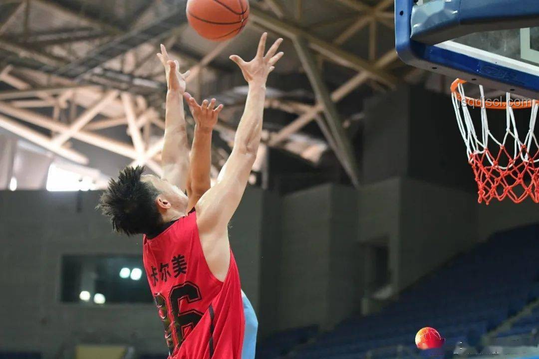 蘇超聯賽第六輪深度解析：徐州隊1:2惜敗南通隊，「南哥」重回榜首