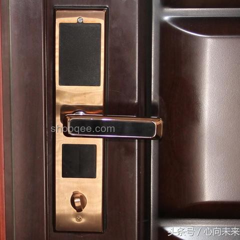 大學宿舍斷電斷網是好事還是壞事：全面分析及解決方案