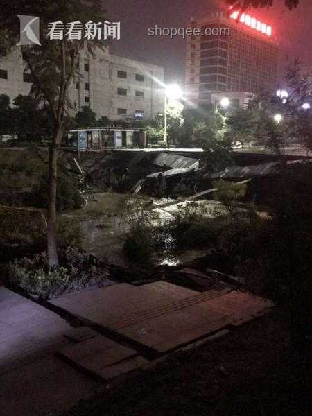 洛陽暴雨過后應(yīng)天門附近路面坍塌深度分析