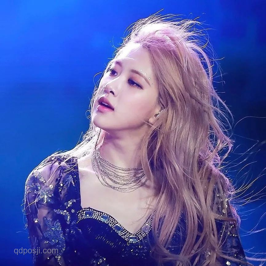 BLACKPINK演唱會明星觀眾現象透視，鄧超孫儷一家成焦點