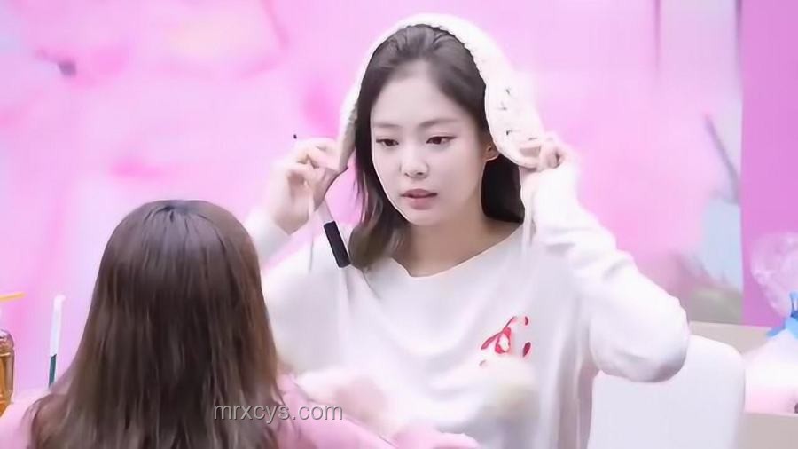 “Jennie在我臉上跳舞”熱潮：未來粉絲文化趨勢預測
