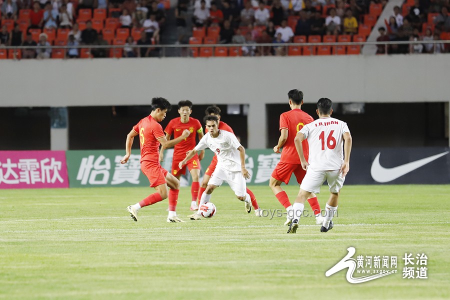 淮安隊0-0戰(zhàn)平常州隊：一場激烈而膠著的足球?qū)Q
