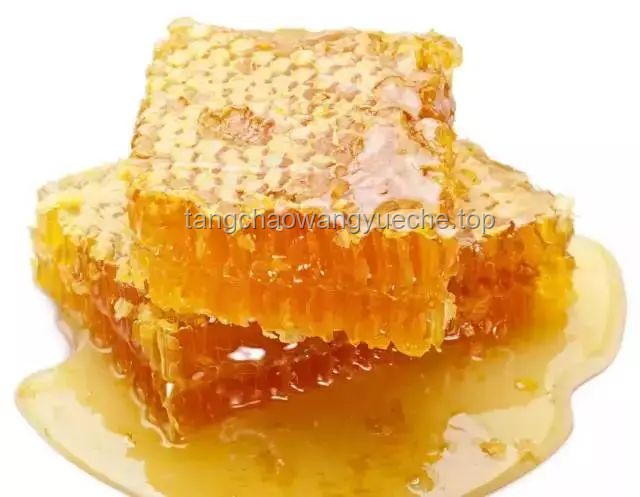 廚房現(xiàn)蜂巢，意外收獲背后的蜂蜜產(chǎn)業(yè)洞察