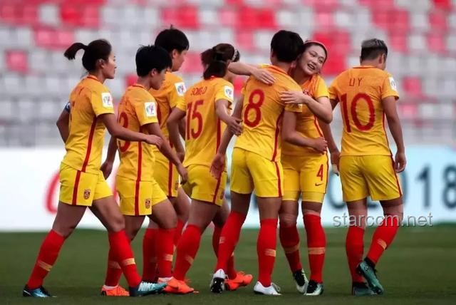 泰州隊(duì)勝利背后的創(chuàng)新足球哲學(xué)：跨界融合，重塑賽場(chǎng)