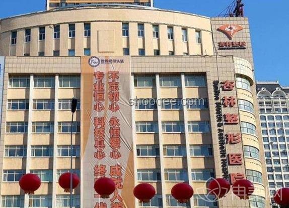 母愛永恒：未來社會“媽媽”角色將更加讓人踏實
