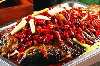 虛一直構視角下的餐飲新體驗：白厄烤魚與麥田晚風的深度解析