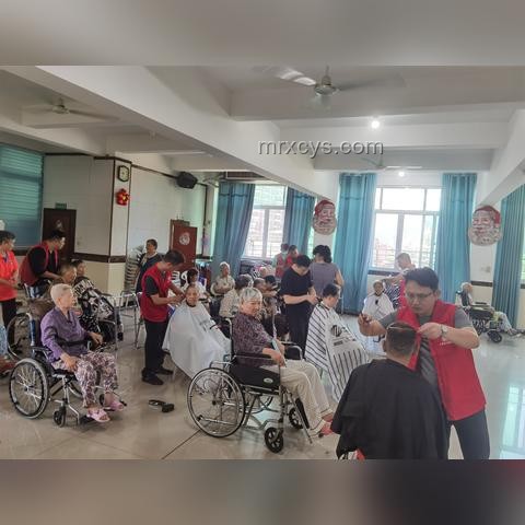 同志磁場減弱與紅歌情緒鎮壓案例研究