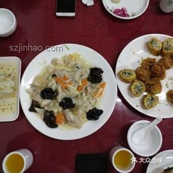 特廚探店大揭秘??：天津菜新寵鑫來子菜館，美味需管制！