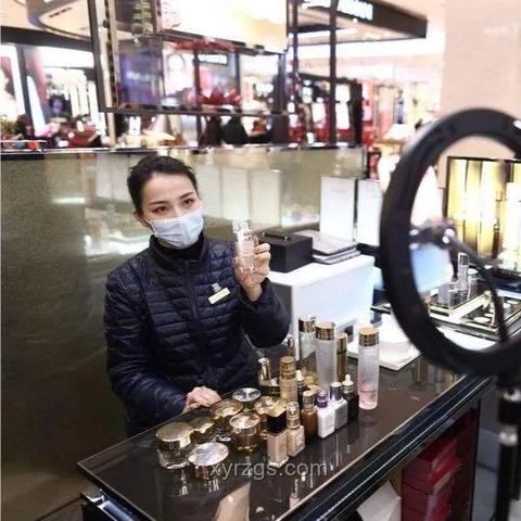 “大人，時代變了!”：零售行業的數字化轉型加速