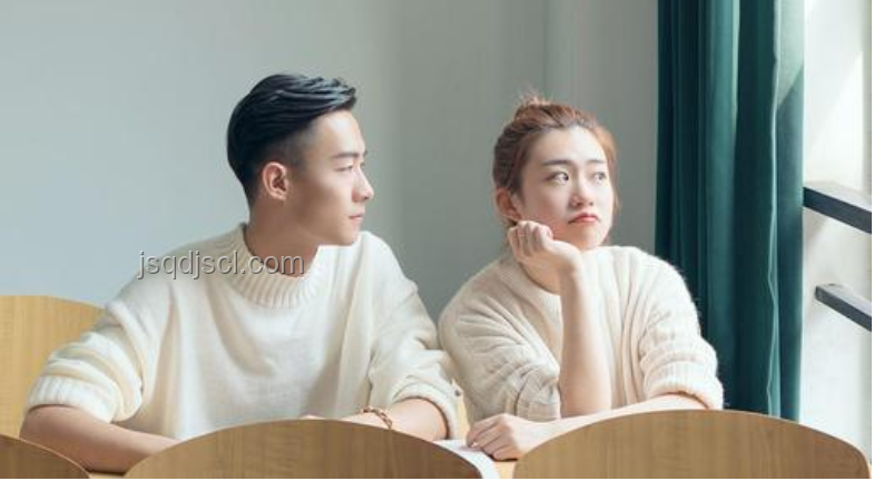 綠茶男主退婚應(yīng)對指南，彰顯愛情偉大策略