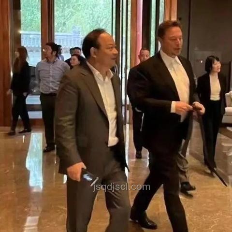馬斯克“美國黨”生存指南：應對兩黨聯合打壓策略
