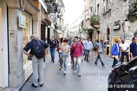 在意大利遭洗劫事件后，中國游客安全意識將顯著增強