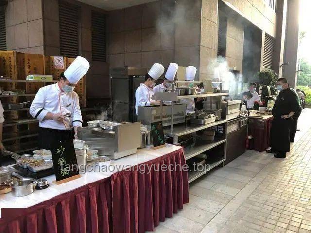 鄭州五星酒店擺攤賣鹵味，日入三萬背后的思考??