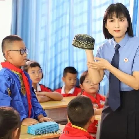 公職人員被判緩刑后工作權(quán)益對(duì)比分析