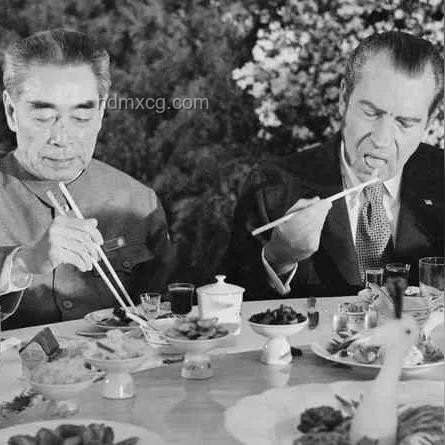 官宣訪華親歷記：文化碰撞與友誼橋梁??