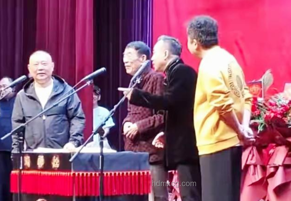 郭德綱深情悼念楊少華：相聲界的傳承與哀思
