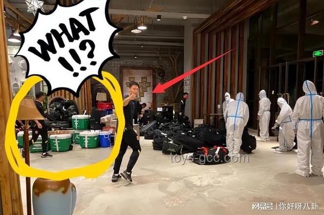 國足行李爭(zhēng)議解析：140件行李是否過多？背后原因何在？