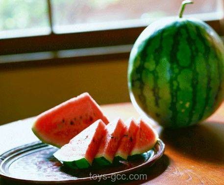 西瓜：夏天不可或缺的入場券，清涼解暑必備
