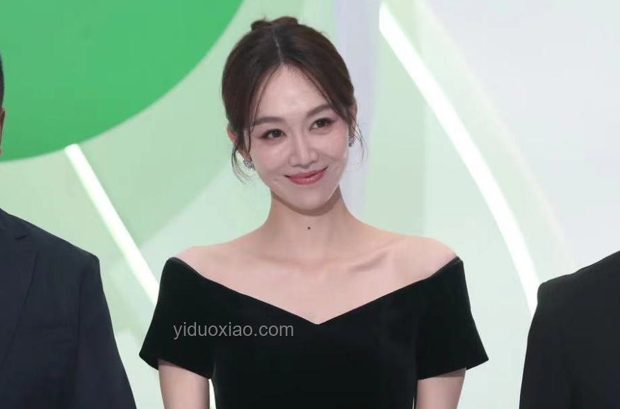 劉亦菲萬茜白玉蘭合照引熱議：東方美學成焦點
